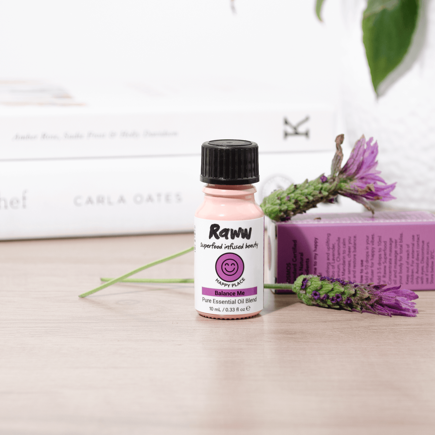 Happy Place Essential Oil Blend | RAWW Cosmetics | Lifestyle 01