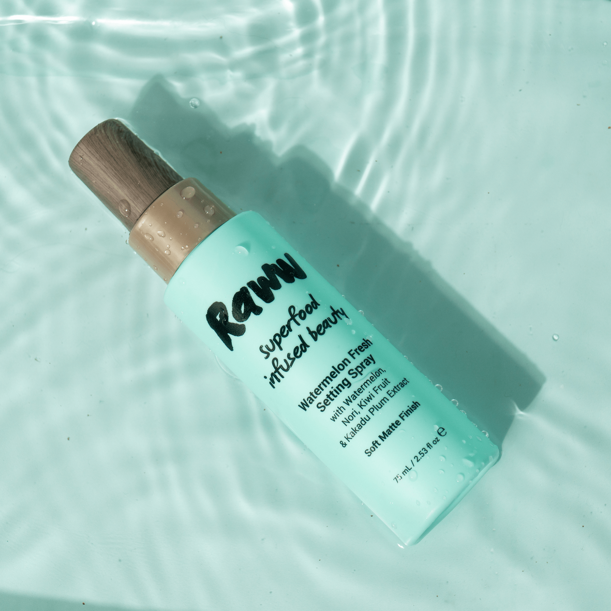 Watermelon Fresh Setting Spray | RAWW Cosmetics | Lifestyle 02