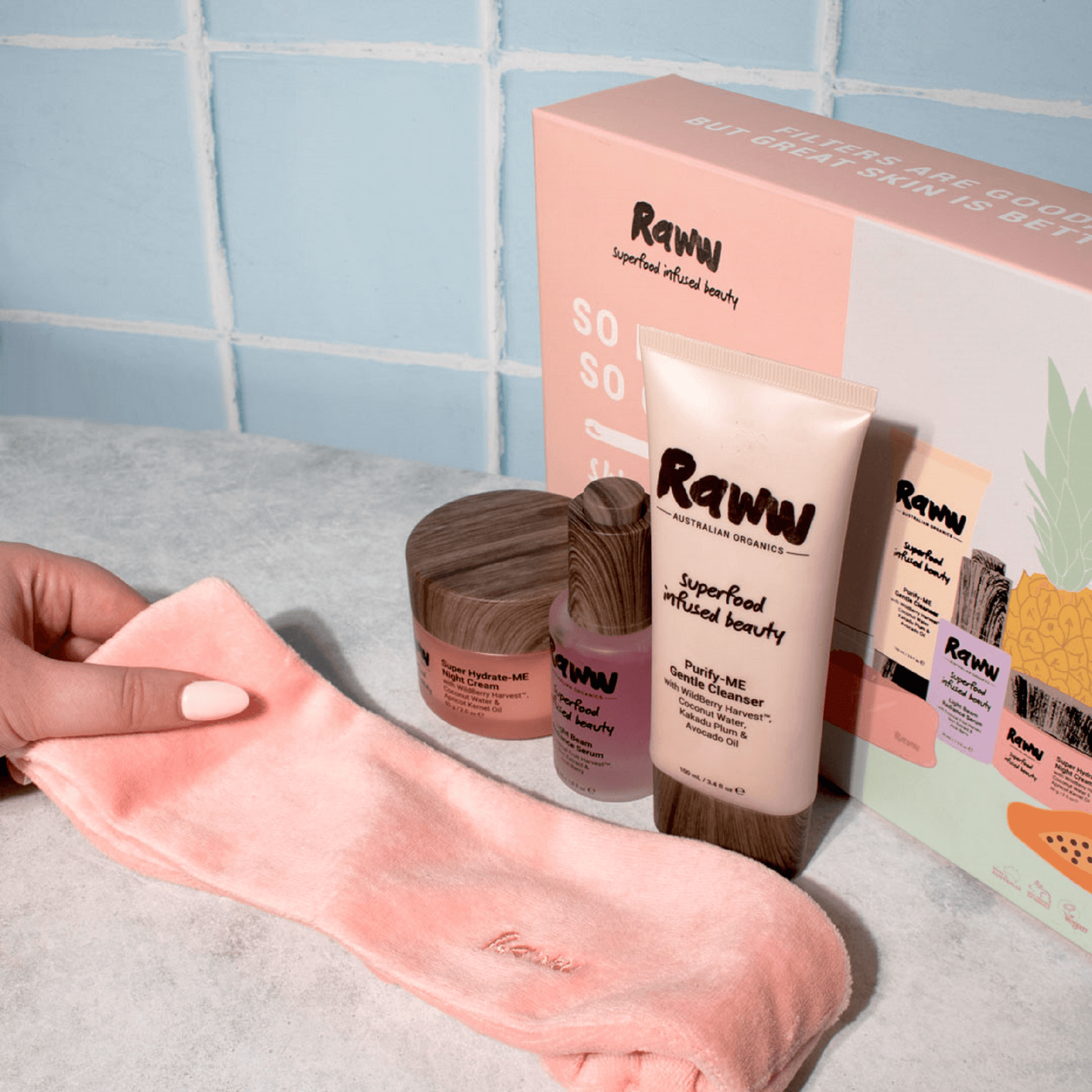 So Fresh, So Clean Skincare Kit | RAWW Cosmetics | Lifestyle 02