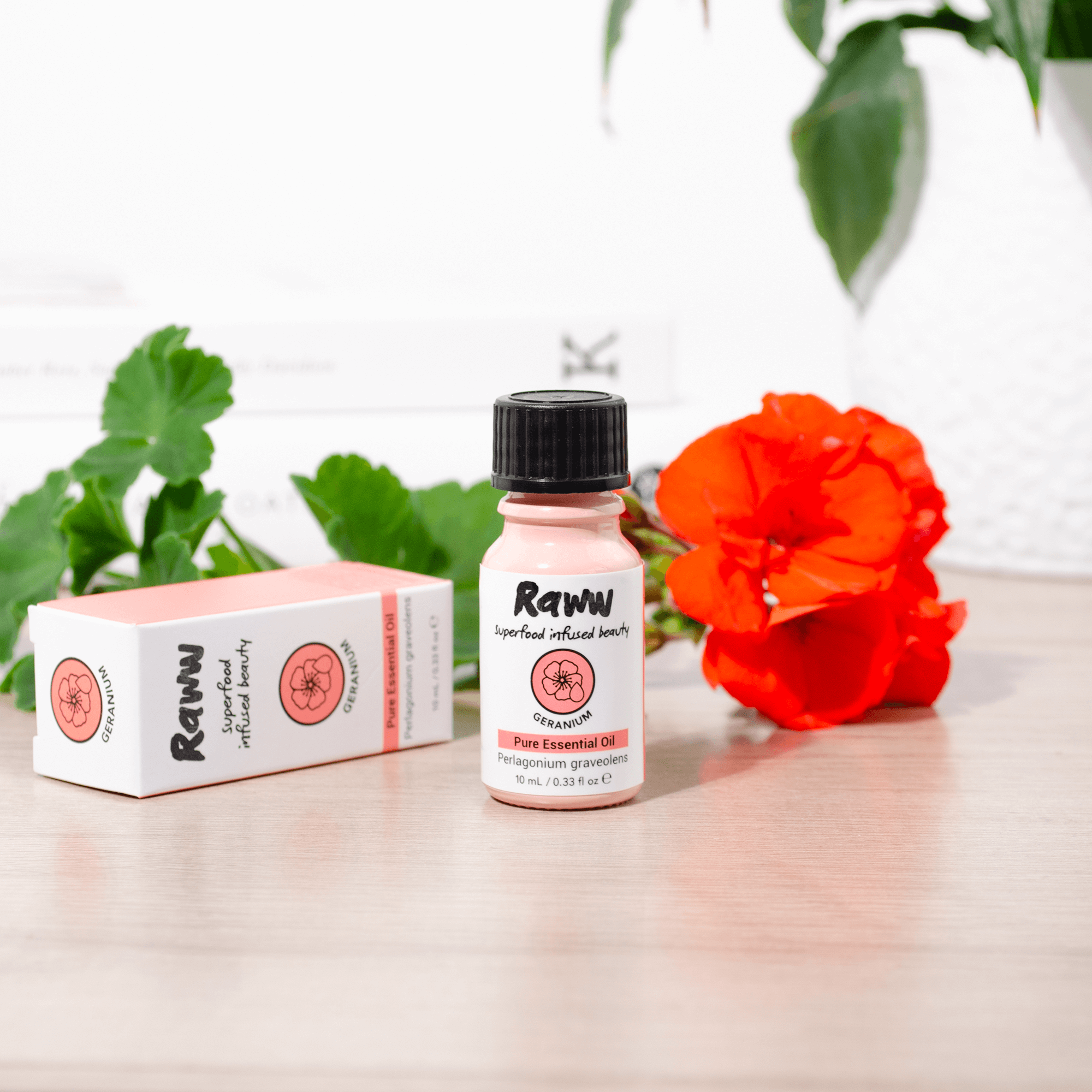 Geranium Pure Essential Oil | RAWW Cosmetics | Lifestyle 01